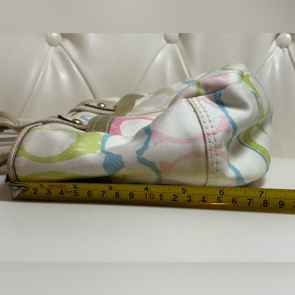 Coach Pastel Hampton Signature Scribble Womens Multi-Color Purse - Picture 14 of 14